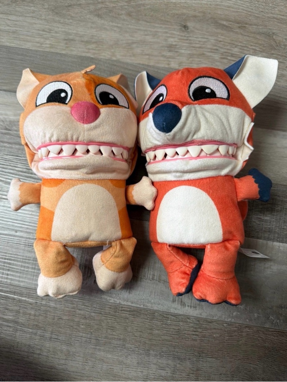 Chatter Chompers Interactive Toy